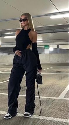 Looks Street Style, Streetwear Fashion Women, Mode Inspo, Lookbook Outfits, Streetwear Outfit, Looks Vintage, Black Outfit, Outfits Casuales, Cute Casual Outfits