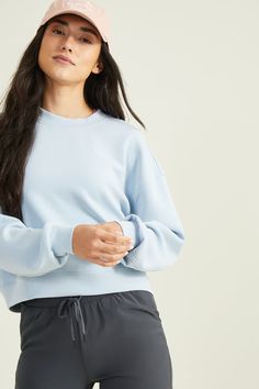 Super Soft Long Sleeve Sweater, Everyday Super Soft Long Sleeve Sweater, Super Soft Long Sleeve Sweater For Everyday, Comfortable Crew Neck Sweatshirt With Soft Texture, Trendy Sweatshirt For Layering, Fall Cozy Sweats, Cotton Athleisure Sweatshirt For Relaxation, Sporty Sweats With Ribbed Cuffs For Relaxation, Cozy Fit Fall Sweats With Soft Texture