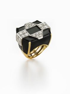 Brilliant-cut diamonds, black enamel, 18K gold, and platinum Ring also available in white enamel Wedding Ring Redesign, Tire Rings, Gents Ring, Buckle Ring, David Webb, Jewels Rings, Platinum Jewelry, The David, Ring Black