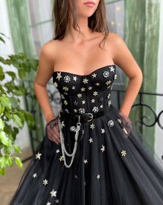 Celestial Quartz Midi Dress | Teuta Matoshi Black Vintage Prom Dress, Willow Outfits, Princess Fantasy, Celestial Style, Teuta Matoshi, Strawberry Dress, Outfits Dresses, Vintage Prom, Prom Ideas