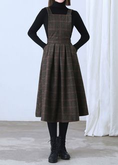 Plaid Wool Dress Wool Pinafore Dress Pleated Wool Dress - Etsy Pinafore Dress Outfit, Winter Dress Women, Look Formal, Cottagecore Fashion, Dress Pleated, Elegante Casual, Handmade Dress, Dress Handmade, Winter Dress