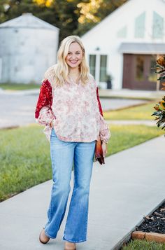 So perfect in print, this eye-catching blouse is featured in a cool cotton fabrication and button-down silhouette with a collared-neckline and cuffed sleeves. Fit: Relaxed, slightly oversized fitFeatures: Cotton fabrication with mixed print detailing, collared-neckline, button-front closures, long-sleeves with cuffs, shirttail hemlineWhy We ❤ It: This printed top effortlessly elevates even the most simple outfit. Care/Import Machine Wash Cold Import 100% Cotton Oversized Floral Print Blouse, Fall Cotton Blouse With Button Cuffs, Fall Casual Shirt With Balloon Sleeves, Casual Fall Shirt With Balloon Sleeves, Casual Balloon Sleeve Shirt For Fall, Cotton Blouse With Button Cuffs For Fall, Chic Oversized Printed Blouse, Fall Blouse With Collared Neckline And Relaxed Fit, Fall Shirt With Blouson Sleeves