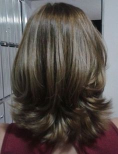 Hair Cut Guide, Ideas Haircut, Short White Hair, Haircuts For Medium Length Hair, Short Hair Tomboy, Layered Haircuts For Medium Hair, Hair Tips Video, Shot Hair Styles, Haircuts For Medium Hair