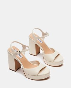 AMY Bone Leather Platform Block Heel | Women's Heels – Steve Madden Shoes For Women Aesthetic Heels, Champagne Bridesmaid Shoes, Blue Block Heels Wedding, Simple White Heels, Grad Heels, Heels Graduation, Heel Aesthetic, Close Toed Heels, White Bridal Heels