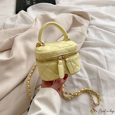 Bird in Bag - Prismatic chain box bag new popular fashion mini handbag lipstick bag casual chain cross bag Womens Designer Handbags, Crossbody Bag Women, Diamond Chain, Bank Card, Bag Light, Chain Bags, Phone Bag, Lipsticks, Light Yellow