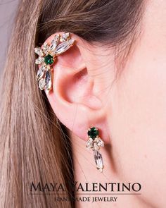 Stunning Modern ear cuff design, Ear cuff comes in 2 part to make the perfect feet on all ear shapes and sizes, great for bridal, bridesmaid, prom, special occasion and a gift for a best friend, Designed & Created by Maya Valentino With love Passion and lovely sparkling crystals from Swarovski® Ear cuff details: Right or Left variation means two similar studs + Clip on ear climber for the chosen side. Pair means two ear cuffs & 2 studs for both ears Stud Dimensions: 2.3 cm x 0.9 cm Ear C Ear Shapes, Unique Ear Cuffs, Climbing Earrings, Cuff Design, Ear Climber, A Best Friend, Ear Climbers, Cuff Detail, Jewelry Model