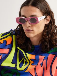 Loewe's collaboration with Paula's Ibiza celebrates the joyful spirit of the Balearic island, so you can expect its accessories to be fun and a little bit quirky. Taking inspiration from chunky styles favoured in the '70s and '80s, these rectangular-frame sunglasses are made from pink and white acetate and fitted with brown lenses that'll protect your eyes. Designer Sunglasses For Summer Beach, Designer Sunglasses For Beach In Summer, Designer Summer Beach Sunglasses, Loewe Paula's Ibiza, Summer Sunglasses, Acetate Sunglasses, Sunglasses For Men, Loungewear Shorts, Fine Jewelry Designers