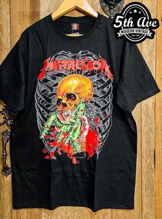 #metallica #americanheavymetalband #heavymetal #hardrock #speedmetal #thrashmetal #rock #rockband #rockt #rocktee #band #bandt #bandtee #bandtshirt #rockbandtshirt #rockbandtee #tshirt #tee #streetwear #vintagereprint #y2k #shopvintage #thrift #thriftshop #90sstyle #vintageclothing #vintaget #bootleg Grunge Crew Neck T-shirt In Ring-spun Cotton, Unisex Retro T-shirt With Custom Print, Graphic Tee Cotton T-shirt With Custom Artwork, Vintage Cotton Shirt With Sublimation Print, Unisex Halloween T-shirt With Screen Print, Vintage Halloween Fan Merchandise T-shirt, Pop Culture Crew Neck Shirt With Screen Print, Pop Culture Screen Print Crew Neck Shirt, Vintage Cotton T-shirt With Custom Artwork