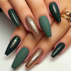 Discover fresh green nail designs, from pastel mint to deep emerald, perfect for any vibe. Find your next manicure! Dark Green Matte Nail Designs, Nail Art Green And Gold, Green Fade Nails, Dark Green Nails With Chrome, Philadelphia Eagles Nails Designs, Fall Green Nail Colors, Matte Green Christmas Nails, Green And Gold Fall Nails, Fall Nails With Green