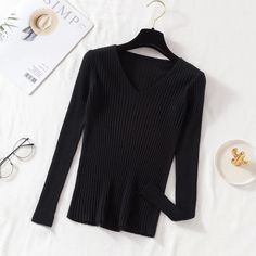 Women Sweaters Casual Long Sleeve Knitted V Neck PulloverSizeShoulder:26-38cm               Bust Size:76-96cm               Length:55cm              Sleeve Length:54cmSize mearsured by ourselves,sometimes has some errors, but always within 3cm."- ": refers to the elastic range of the clothes. New Style Tops, Fitted Jumper, Women Sweaters Winter, Ribbed Knit Sweater, Women Sleeve, Feminine Look, Winter Sweaters, Look Chic, Long Sweaters