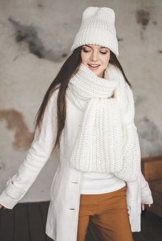 Cozy White Winter Scarves, Cozy Knitted White Scarves, Knit Neck Warmer, Thick Scarf, Big Knits, Winter Shawl, Wool Winter, Scarf For Women, Neck Warmer