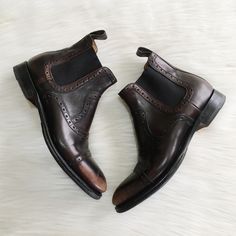 Gucci Goodyear Chelsea Boots In Brown Size 35 1/2 Eu. Heel Height: 3/4” Condition: Good (Pre-Owned). Moderate Signs Of Wear Throughout. Fabric: Leather H29-022 Gucci Chelsea Boot, Shoes Gucci, Gucci Shoes, Chelsea Boots, Bootie Boots, Chelsea, Heel Height, Ankle Boots, Gucci