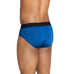 Jockey RapidCool Brief men's underwear features stretchy microfiber fabric for a lightweight fit that moves with you. Powerful cooling helps wick moisture, while odor-fighting technology helps you feel fresh. Mesh panels provide high-speed evaporation and flat seams feel smooth against your skin. Functional Sports Boxer Briefs In Blue, Functional Blue Sports Boxer Briefs, Functional Blue Boxer Briefs For Sports, Blue Breathable Functional Boxer Briefs, Blue Breathable Boxer Briefs, Functional Breathable Blue Boxer Briefs, Blue Compressive Sporty Boxer Briefs, Sporty Compressive Blue Boxer Briefs, Breathable Blue Nylon Boxer Briefs