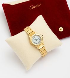 Original Cartier Watch 18K Gold Ladies Cartier Watch Santos Ronde Luxury Watch This Original Cartier Watch from 1980 is a luxurious timepiece for ladies, crafted in elegant 18k gold. The Santos Ronde model showcases Cartier's timeless design and superior craftsmanship, making it a standout accessory. As a symbol of sophistication and luxury, this watch is the perfect blend of style and precision. Product details:  Weight: 84.5g  Length: 17cm  With official Cartier full service report from 7 Nove Luxury Timeless Cartier Jewelry And Watches, Luxury Elegant Cartier Watch Accessories, Elegant Luxury Cartier Watch Accessories, Luxury Cartier Watch Accessories With Date Display, Cartier Watch, Watch Model, Wrist Watches, Luxury Watch, Cartier