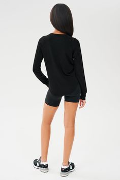 This classic sport inspired crewneck pullover is soft, versatile and ultra-flattering. The feminine drape stretch modal is finished with a boyish shirttail hem. MADE IN LOS ANGELES to minimize our carbon footprint. BEST FOR: Warming up and cooling down after running, yoga, CrossFit, barre, Pilates, cycling and spin class. Model is 5'10" and wears a size small. Barre Pilates, After Running, Running Yoga, Spin Class, Warming Up, Warm Hug, Carbon Footprint, Fleece Sweatshirt, Crossfit