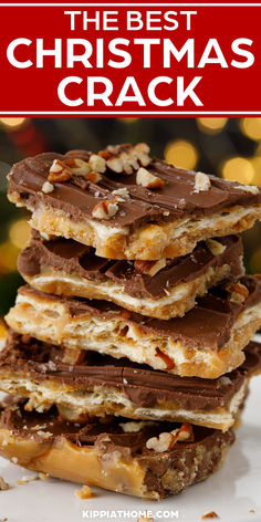 Stack of broken Cookies Saltine Bark, Christmas Toffee, Christmas Bark Recipes, Saltine Cracker Toffee, Saltine Cracker, Delicious Christmas Desserts, Cracker Toffee, Pine Bark, Christmas Baking Recipes