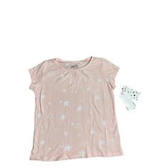 Effortlessly Stylish, This Sleeveless Pink Top Adorned With Stars Adds A Touch Of Whimsy To Your Child's Ensemble. Features: Short Sleeve T-Shirt Star Made In India Size: Unisex Kids 5 Condition: New With Tags Nwt, Perfect Condition Cute Short Sleeve T-shirt With Star Print, Pink Star Print Crew Neck T-shirt, Pink Star Print Short Sleeve T-shirt, Cotton Summer Top With Star Print, Pink Short Sleeve T-shirt With Star Print, Pink Crew Neck T-shirt With Star Print, Relaxed Fit Short Sleeve Top With Star Print, Casual White Top For Sleepover, Casual Cotton Tops For Sleepovers