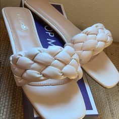 Brand New Size 8.5 Top Moda Sandals!! I Never Wore Them Ivory Color Tan Block Heels, Sparkly Sandals, Bow Flip Flops, Top Moda, Jeweled Sandals, Glitter Sandals, Braided Sandals, Black Suede Heels, Strappy Wedges