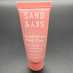 Australian Pink Clay Flash Perfection Exfoliating Treatment From Sand & Sky. Travel Size. Brand New, Still Sealed. Mattify, Clear Congestion And Resurface Skin With Triple-Action Sand & Sky's Flash Perfection Exfoliating Treatment In Only 5 Minutes. Benefits: --Provides Gentle Physical And Chemical Exfoliation For Maximum Results --Sloughs Off Dry, Dull Skin Cells For Smoother And Softer Complexion --Absorbs Excess Oil And Refines Pores --Tackles Breakout Feel Free To Comment With Any Questions! Chemical Exfoliation, Clay Set, Pore Cleanser, Pink Clay, Skin Care Women, Dull Skin, Travel Size, Skin Cells, Travel Size Products