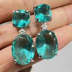 Vintage Women's Fashion Oval Big Green Zircon Dangle Earrings for Women Green Stone Wedding Earring Engagement Party Gifts, Dangle Earrings Wedding, Romantic Earrings, Cocktail Earrings, Turquoise Stud Earrings, Stone Dangle Earrings, Zircon Earrings, Sparkle Earrings, Silver Jewelry Fashion