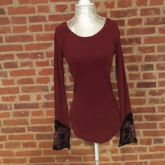 Gorgeous Garnet Jewel Tone Color Thermal Henley With Unique Floral Crochet Detail At Wrists! Brand New-Never Worn. Jewel Tone Colors, Floral Crochet, Crochet Details, Jewel Tones, Red Purple, Free People Tops, Garnet, Knot, Long Sleeve Tees