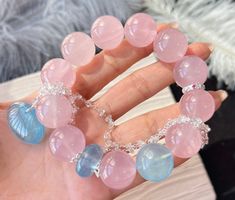 Material:Rose quartz beads and Aquamarine beads size :Approx 17mm   quantity: one strand  6mm approx 29 pcs one strands 7mm approx25 pcs one strands 8mm approx 22 pcs one strands 9mm approx 21pcs one strands 10mm approx 19 pcs one strands 11mm approx 18pcs one strands 12mm approx 16 pcs one strands 13mm approx 16 pcs one strands 14mm approx 15 pcs one strands 15mm approx 14pcs one strands 16mm approx 14 pcs one strands 17mm approx 13pcs one strands 18mm approx 13pcs one strands 19mm approx 12pcs