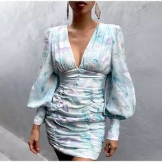 FREE SHIPPING Runaway The Label Stevie Dress Floral Print Paradise Dress OUT0906 Streetwear Dress, Party Kleidung, Women Long Sleeve Dress, Retro Mode, Mini Robes, Bodycon Dress Parties, Long Puff Sleeves, Long Sleeve Bodycon, Long Sleeve Bodycon Dress