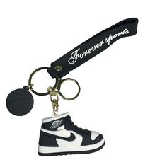 Trendy Black Keychain With Key Leash, Casual White Keychains With Key Leash, Casual White Keychain With Key Leash, Trendy White Keychain With Key Leash, Nike Keychain, Key Chains Aesthetic, Jordan Keychain, Sneaker Keychain, Cute Jordans