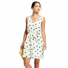 A New Day Polka Dot Sleeveless Cotton Shift Dress White & Black Nwt Size Small *New With Tags But 3 Minor Spots (See Last 3 Pictures) Polka Dot Sleeveless Dress For Day Out, Sleeveless Polka Dot Dress For Day Out, Polka Dot Knee-length Sleeveless Dress For Spring, Polka Dot Sleeveless Daywear Dress, Green Polka Dot Dress, Cotton Shift Dress, Wrap Midi Dress, Short Sleeve Mini Dress, Tennis Dress