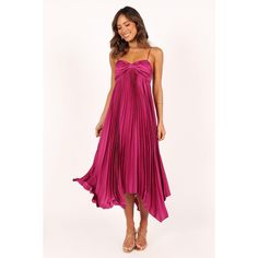 The Vikki Dress flatters any figure with its midi length, sweetheart neckline and asymmetrical hemline. Thin adjustable straps ensure the dress fits perfectly and is sure to turn heads. The back panel is shirred to ensure a comfortable fit and the fine pleats feature adds interest. The soft metallic satin feel of the dress lends it a luxe finish, while also being lightweight and comfortable. It's partially lined so you can be sure of all day comfort. If you are in between sizes, we suggest selec 20th Bday, Petal And Pup, Maxi Design, Summer Wedding Guests, Mini Robes, Usa Dresses, Irregular Hem, Satin Maxi, Satin Maxi Dress