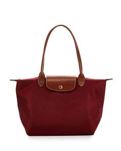 Le Pliage Medium, Longchamp Le Pliage Medium, Long Champ, Longchamp Tote, Longchamp Bag, Garnet Red, Womens Designer Handbags, Top Handle Handbags, Small Pouches