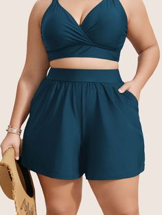 Solid Gathered High Rise Pocket Swim Bottom – BloomChic Bathing Suit And Shorts Outfit, Bathing Suits For Curvy Women, Plus Size Swimwear Big Belly, Cruise Outfits Caribbean, Full Coverage Swimwear, Plus Size Bathing Suits, Modest Bathing Suit, Modest Swimsuits, Cruise Outfits