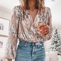 Hand Wash Cold, Dry Flat Sequin Design Long Sleeve Not Lined Sequin Peplum Top, Lantern Sleeved Blouses, Sequin Blouse, Sequin Sleeve, Party Kleidung, Loose Outfit, Fashion Pattern, V Neck Blouse, Sequin Top