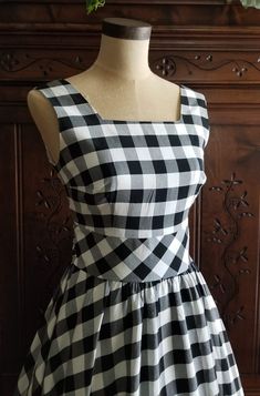 Fitted Lined Plaid Dress, Fitted Plaid Dresses With Lining, Fitted Plaid Sundress For Picnic, Sleeveless Gingham Dress With Tie Back, Sleeveless Gingham Plaid Fitted Dress, Fitted Plaid Dress For Picnic, Fitted Sleeveless Plaid Sundress, Fitted Gingham Dress With Tie Back, Fitted Lined Gingham Dress