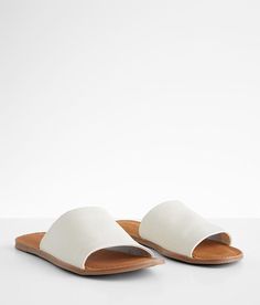 Salt+Umber Sedona Leather Slide Sandal - Cream US 11, Women's Bone Leather slip-on sandal Lightly cushioned footbed. Due to the nature of leather/suede, small variances of color in the skin may occur, this is in no way considered a defect. These are inherent characteristics of leather/suede and will enhance the individual look of your garment.. Leather upper/lining. Man made outsole.. WOMEN'S SHOE SIZE CONVERSION CHART US 5 6 7 8 9 10 11 12 EU 35-36 36-37 37-38 38-39 39-40 40-41 41-42 42-43 UK 3 Sandal For Women, Leather Slide Sandals, Conversion Chart, Shoe Size Conversion, Leather Slip Ons, Slide Sandals, No Way, Slip On Sandal, Womens Sandals