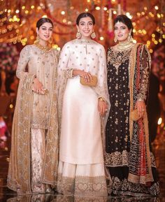 Nikah Guest Dress Pakistani, Pakistan Outfits, Nikah Video, Unique Dress Styles, Nikkah Brides, Sufi Night, Bunto Kazmi, Ethnic Jacket, Velvet Kurta