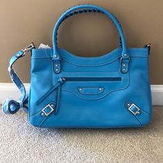 Beautiful Handbag. Cans Be Carried With Handles Or Strap For Crossbody Look. Great Detailing On Handles And Bag Front. Outside Zipper Pocket. Center Zip Closure. Yves Saint Laurent Paris, Alligator Handbags, Small Crossbody Purse, Beautiful Handbags, Purse Strap, Bag Light, Black Purses, Mini Tote, Balenciaga City Bag