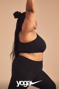 Incredibly stretchy, irresistibly soft, the Nike Yoga Collection helps you stretch, move and energise. Portfolio Reference, Clothes Nike, Womens Yoga Clothes, Woman Yoga, Womens Yoga, Yoga Outfit, Stay Focused, Didi