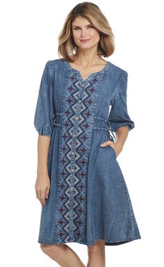 Cowgirl Up Womens Vintage Denim 100% Cotton Embroidered Dress S/S M | eBay Modern Cowgirl, Cowgirl Dresses, Geometric Embroidery, Trendy Dress, Embroidery Details, Western Outfits, Trendy Dresses, Embroidered Dress, Vintage Denim