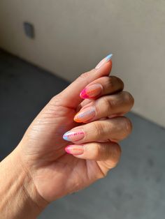 Palm Spring Nails, Easy Spring Break Nails, Nail Designs Vacation Tropical, Vacation Nails Colorful, Costal Nail Ideas, Spring Break Nail Ideas 2024, Surfboard Nails, Aura Summer Nails, Nail Inspo Tropical