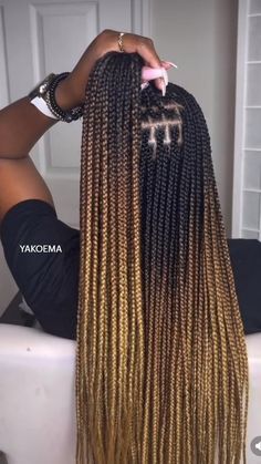 Retro Revival: Vintage Hairstyles That Stand the Test of Time Hairstyles For Special Events, Haircut Trend 2023, Bob Haircut Tutorial, Hair Dye Color Ideas, Glamorous Hairstyles, Ombre Box Braids, Medium Hair Braids, Ombre Braid