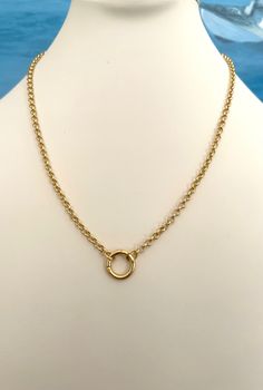 FREE SHIPPING! This is a beautiful high quality 18k Yellow Gold Filled Rolo Chain Necklace with Snap Ring Charm Holder  The 18k gold color is perfect, definitely not too yellow! Ring opens allowing you to wear with charm of your choice. All charms in my shop are available for purchase.  Available in your choice of custom length with 2 inch extender.  3mm Rolo chain.  Lobster clasp So beautiful! To keep your jewelry in excellent condition: 1) Avoid contact with water, perfume and lotion. 2) Remov Gold Round Chain Necklace For Everyday, Everyday Gold Round Chain Necklace, Everyday Yellow Gold Round Chain Necklace, Minimalist Yellow Gold Chain Necklace With Spring Ring Clasp, Yellow Gold Chain Necklace With Lobster Clasp, Minimalist Chain Necklace With Lobster Clasp, Gold Rolo Chain Necklace, Simple Gold Jewelry, Charm Holder Necklace