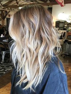 Pinterest @ Schneider24 More Hair Blond, Ombre Hair Blonde, Ombre Blonde, Dark Blonde Hair, Ombre Hair Color, Dark Blonde