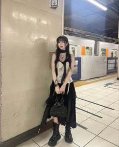 Asian Goth Outfits, Alternative Japanese Fashion, Harajuku Summer Fashion, Goth Fashion Outfits, Alternative Outfits Summer, Summer Outfits Alternative, Japanese Goth Fashion, Punk Summer Outfits, Japanese Punk Fashion