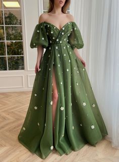 Princess Evening Dress, Teuta Matoshi, Prom Elegant, Simple Frocks, Gowns Prom, Designer Dresses Casual, Pretty Prom Dresses, Fairytale Dress, Stylish Dress Book