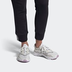 Adidas Ozweego W White EE7012 Adidas Ozweego Cloud White, Outfit Zapatillas, Adidas Ozweego, Soccer Cleats Adidas, Adidas Womens, Shoes Adidas, Nike Dunk Low, Adidas Online, White Adidas