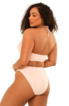 Ready to hit the coast? Our multi-wear Amalfi Top is the most versatile kini top. Wear it tied in the middle if you want a bandeau, tie the straps in the back for a scoop neck or criss-crossed for some eye-catching detail. Amalfi pairs great with our Seashore or Palma Bottom. 82% Nylon 18% Spandex Made in Vietnam Bandeau Tie straps Seamless Seamless Triangle Tube Top For Beachwear, Beachwear Bandeau Halter Top For Swimming, Beachwear Triangle Tube Top For Swimming, Strapless Tie-back Swimwear For Sunbathing, Beachwear Bandeau Swimwear With Tie Back, Bandeau Tie-back Swimwear For Beach, Tie Back Bandeau Swimwear For Beach, Strapless Tie Back Swimwear For Beachwear, Strapless Tie-back Swimwear For Beachwear