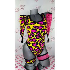 Leopard costume  Great for Halloween, photo shoots, festivals or anytime you feel like going to space!! Quality made in Canada   Includes top , thong , bodysuit, garters, gloves  Any questions feel free to message us!!  PINKLIPS DESIGNS Fitted Rave Costumes For Festivals, Fitted Rave Bodysuit For Costume Party, Fitted Halloween Festival Bodysuit, Fitted Bodysuit For Halloween Festival, Trendy Nylon Bodysuit For Parties, Fitted Rave Halloween Costume, Pink Bodysuit For Festivals, Summer Cosplay Stretch Bodysuit, Fitted Fun Party Costume