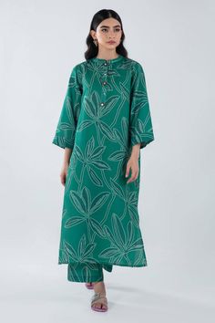 Sana Safinaz SS24ESE176P2T Ready To Wear Green Cotton Workwear Set, Casual Green Sets With All Over Print, Casual Patterned Sets With Printed Motifs, Summer Patterned Workwear Sets, Patterned Summer Workwear Sets, Green Summer Sets With All Over Print, Casual Digital Print Sets For Workwear, Green Printed Straight Kurta Set, Casual Printed Straight Kurta Sets