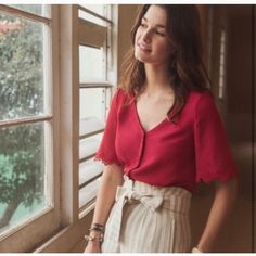 Nwt! Sezane Aretha Blouse. Color: Raspberry Red. Size: 6us( 38fr) Pit To Pit: 19 1/2total Length:23" Feminine Red V-neck Tops, Feminine Red Blouse For Work, Look Rose, Fashion Attire, Mode Inspo, Work Wardrobe, Mode Vintage, Red Blouses, Pink Red